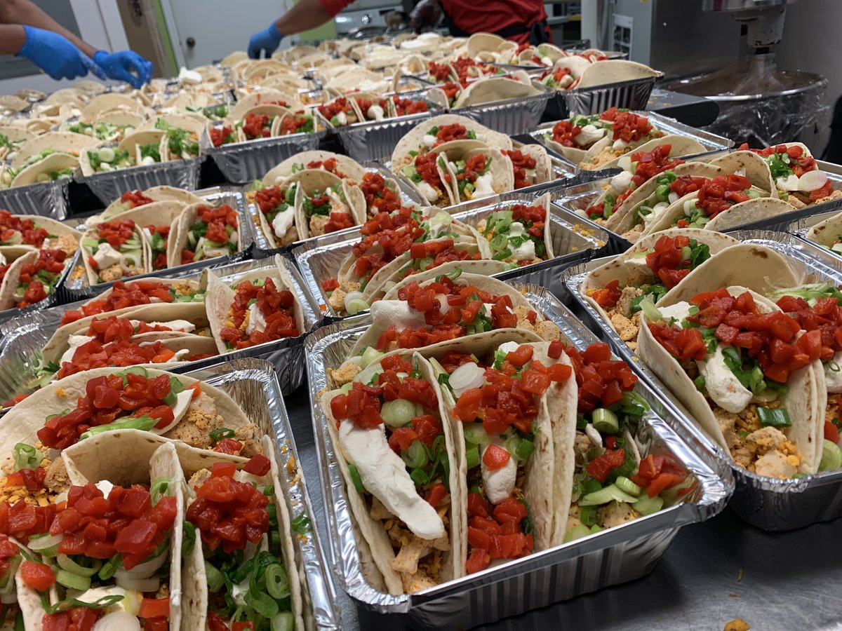 dinnerdone's tweet photo. It’s a Chicken Soft Taco kind of night.

#dinnerdone #readytocookexperts #since2004 #tampabaybiz #shoplocal https://t.co/f5v1lmOIt4