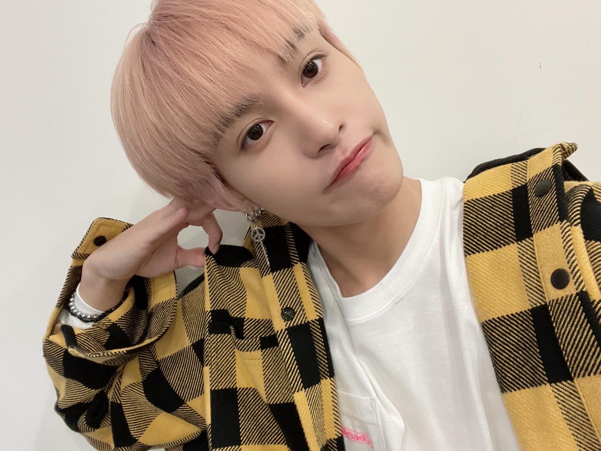 __rsjael's tweet photo. Esta song never pasará de moda porque
I'M READY FOR TAKE OFF.
💚
#Stream_ForYangyang
#Stream_ForWayV
@WayV_official https://t.co/1gppKhWxDV