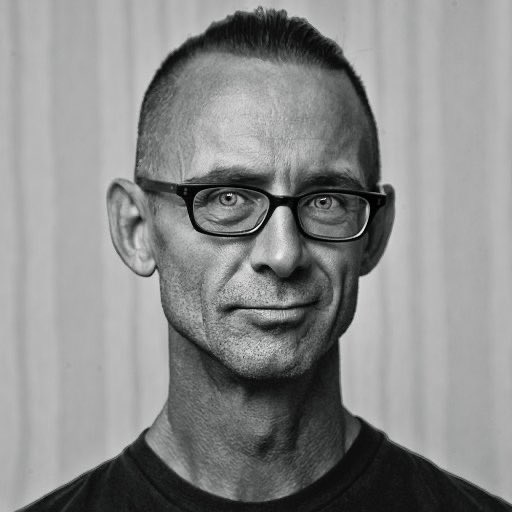 WritersMythos's tweet photo. On todays journey into the #mythos, we go underground to #fightclub and sift through the GUTS of a #writer who defined a generation of counter culture: @chuckpalahniuk 

Written by P. F. McGrail &amp; Rebecca Levine, featuring the voice talents of @RomNexus &amp; @Dark_Somnium https://t.co/xshhw0jjgd