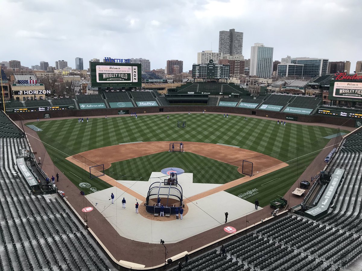 M_Montemurro's tweet photo. Opening day eve at Wrigley: https://t.co/0pqJhOZWUh