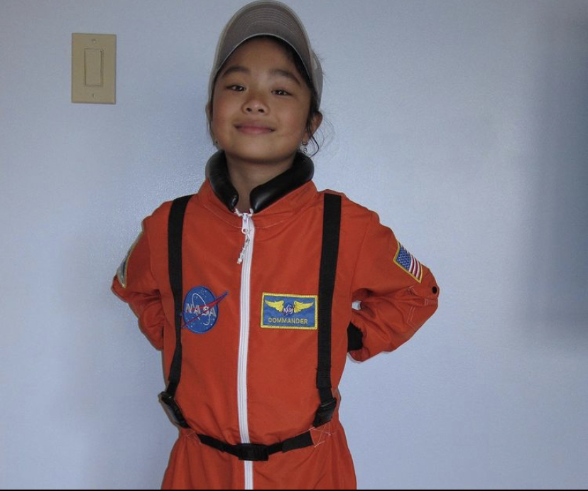 woaaofficial's tweet photo. Happy #WoAAWednesday! Michelle Ho is studying mechanical and aerospace engineering @Princeton. Her research is with the Intelligent Robot Motion Lab focuses on providing performance guarantees for highly agile robots. She also helps lead Princeton's WoAA chapter!
#DiversityInSTEM https://t.co/hzvmQxZm5V