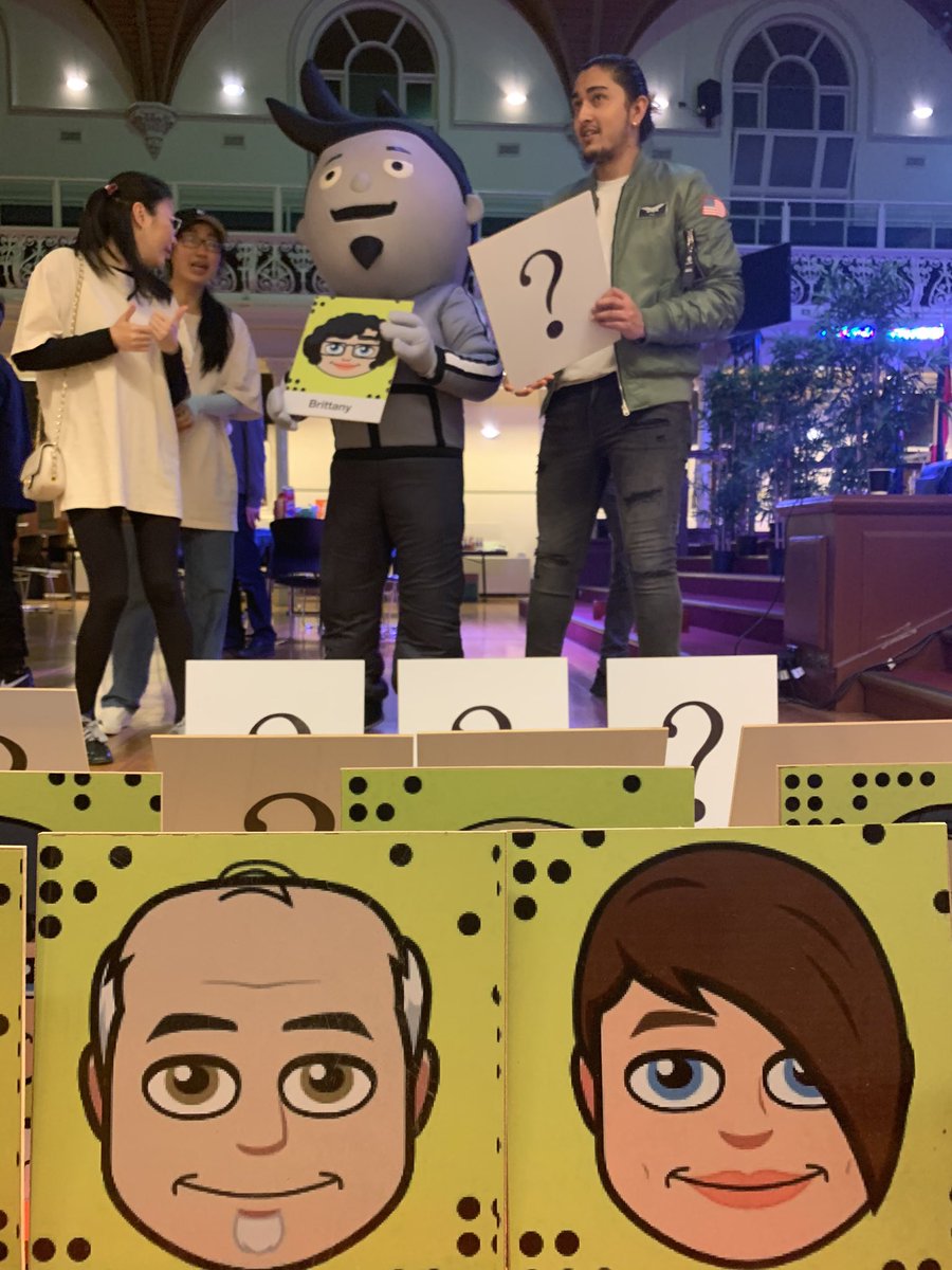 ThinkBeforeCom's tweet image. So glad that I got to hang out at The Couch - International Student Centre last night with Brendan Nottle and friends. We had pasta, played games and drank tea! I even got to play 🏓 ping pong! Pop down to 69 Bourke St, Mon-Thurs, from 6-8.30pm. @cityofmelbourne @salvos614