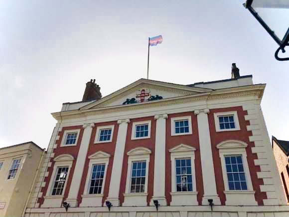 Fantastic to see <a href="/CityofYork/">City of York Council</a> Council proudly flying the trans flag from York @YorkMansionHse for #TransDayOfVisibility

#TDoV #TDoV2021