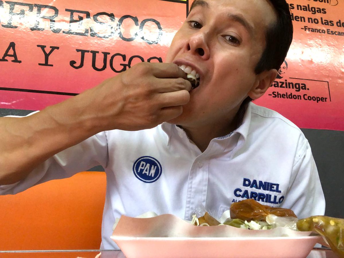 Un taco es un voto.

#DíaDelTaco