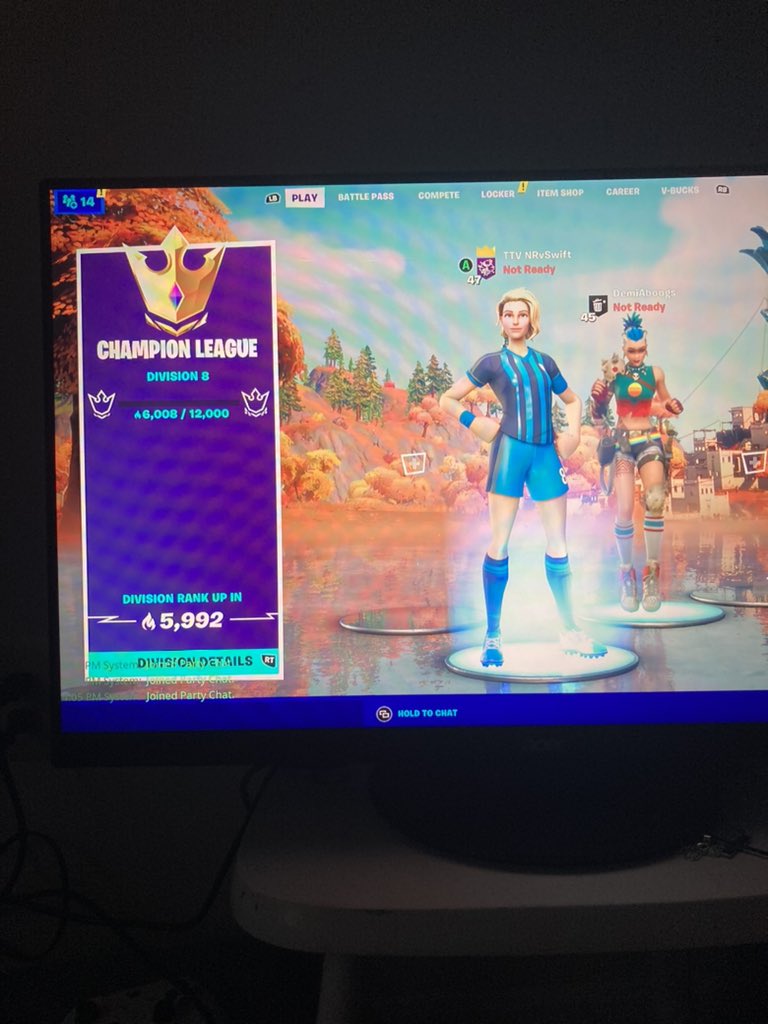 SWNLazer3's tweet photo. Can’t wait to get dominated by scroll wheel players in Saturday’s solo cash cup #fortnite #consolefortnite shout out 2 @DemiAboogs for playing duos with me for the last 500 points https://t.co/NndzfZegaz