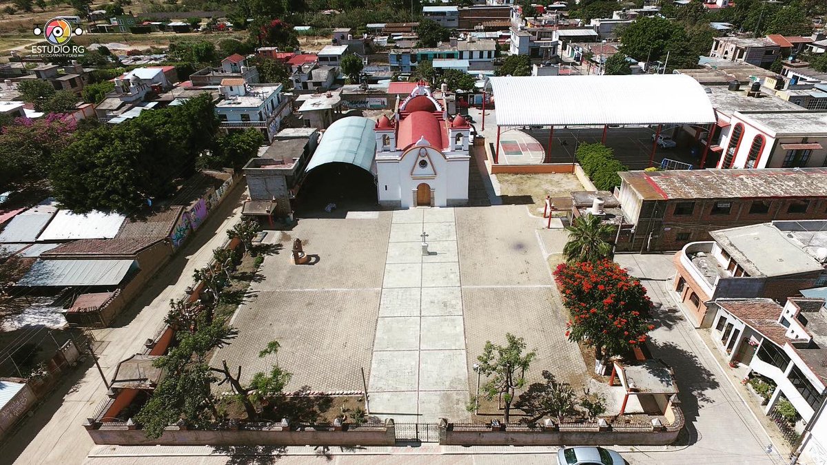 EstudioRGDron's tweet photo. La iglesia de Jesús de Nazaret ubicada en la comunidad de Nazareno, Etla, Oaxaca. 
.
.
.
#nazarenoEtla #nazareno #nazarenoOaxaca #iglesia #iglesias #laFotoDelDia #foto #dji #phantom4 #djiglobal https://t.co/TMCGuK9liM