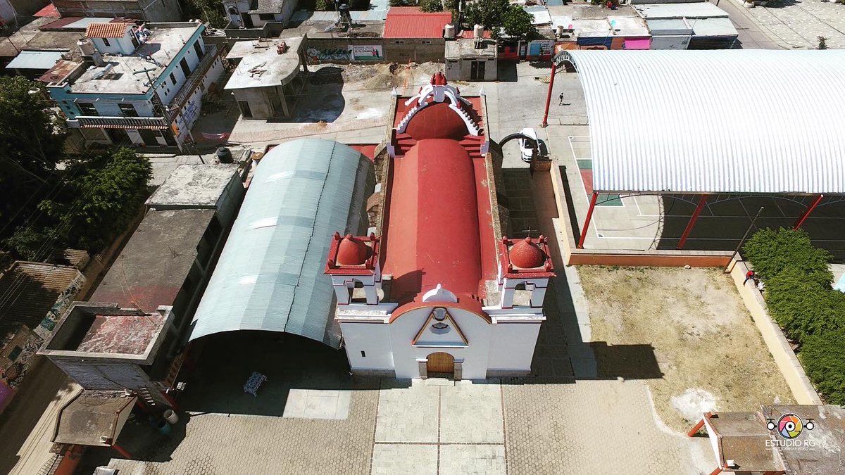 EstudioRGDron's tweet photo. La iglesia de Jesús de Nazaret ubicada en la comunidad de Nazareno, Etla, Oaxaca. 
.
.
.
#nazarenoEtla #nazareno #nazarenoOaxaca #iglesia #iglesias #laFotoDelDia #foto #dji #phantom4 #djiglobal https://t.co/TMCGuK9liM