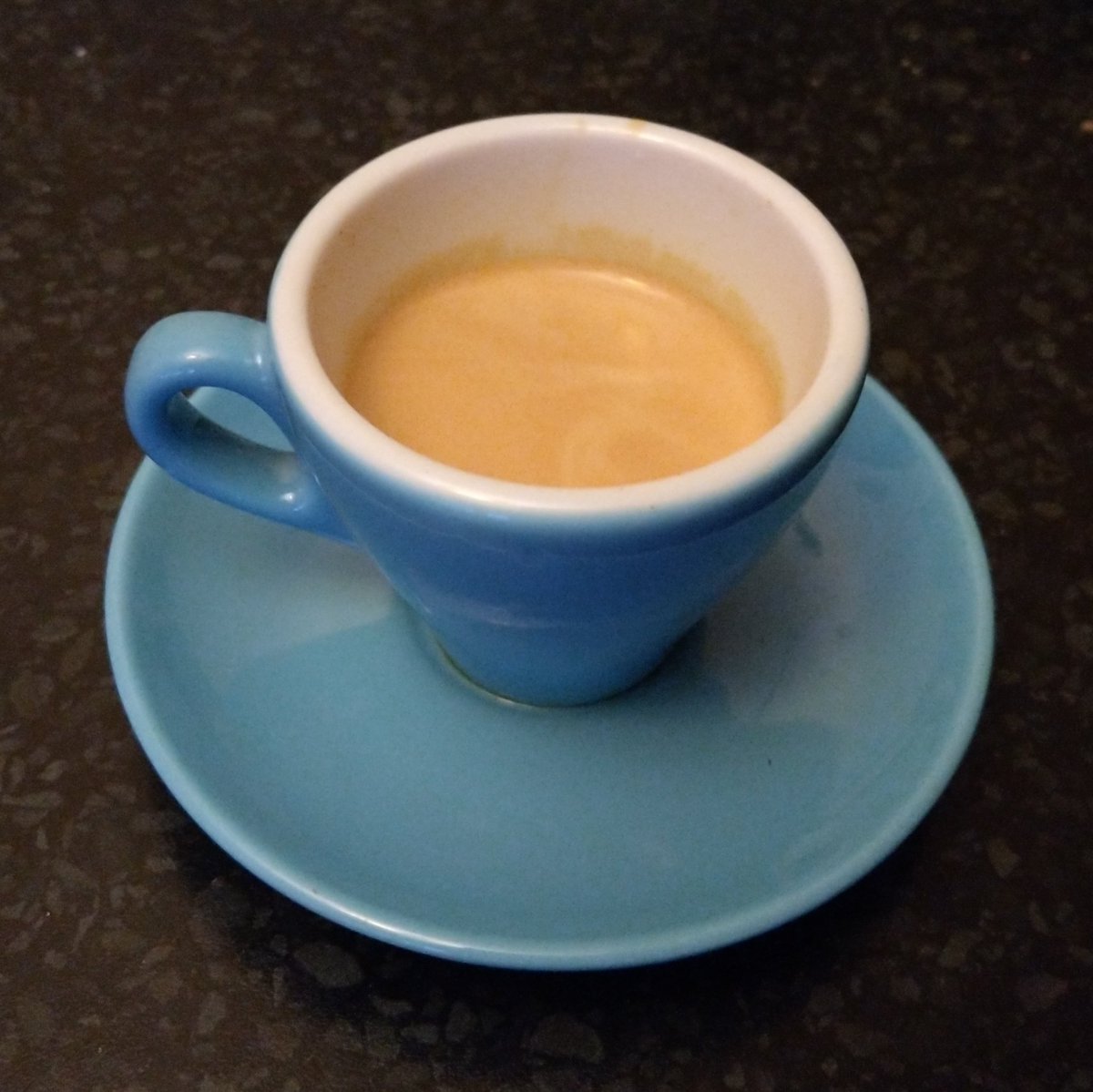 BrianCoffeeSpot's tweet photo. The lengthening evenings are great, but they seem to have thrown my schedule and I keep forgetting to post my daily espresso. Today's cake is a caramel swirl which I picked up at yesterday's Farmers' Market. https://t.co/nDlansrzkJ