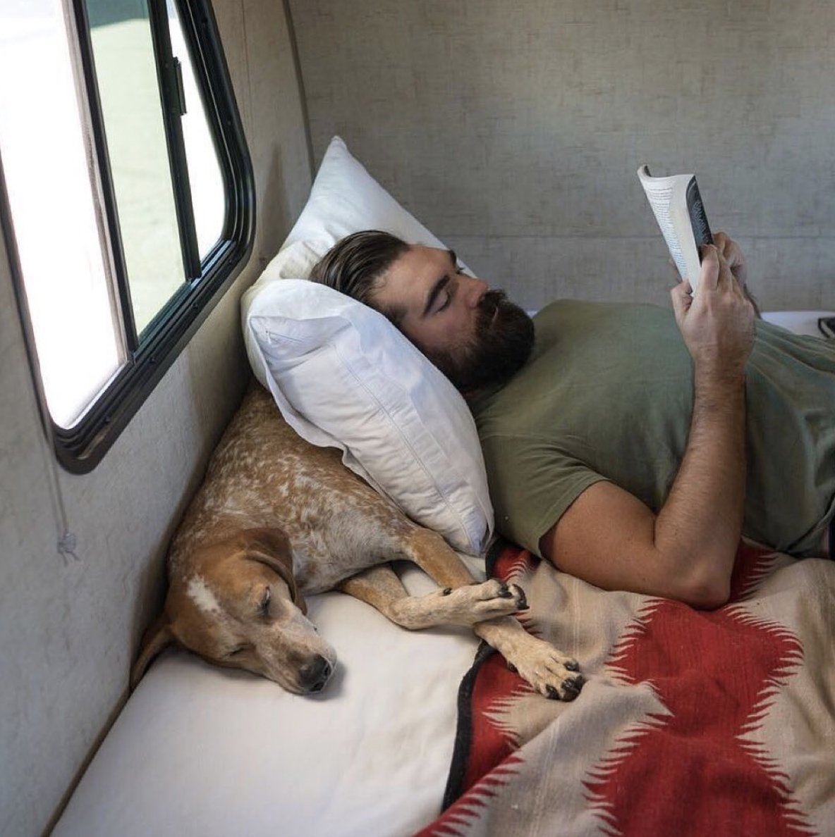 RuckifyRV's tweet photo. Tomorrow is already April 1st! Trade in your alarm clock for the peaceful sound of birds chirping outside of your RV window. 

Click the link to browse our selection of RV rentals and find the one that's best for you. Your peaceful oasis awaits: https://t.co/Fm8ySOWffb https://t.co/54K5lt9UBE