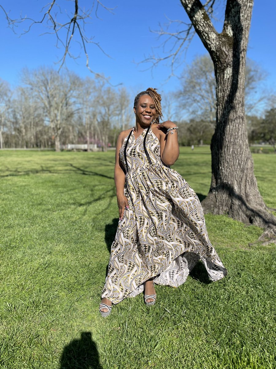 Aprons4u_TMCD's tweet photo. #custom #African high-low dress with boning. I measured, sketched, and #handmade this dress!!! NO PATTERN! https://t.co/TZnQfHBWEI