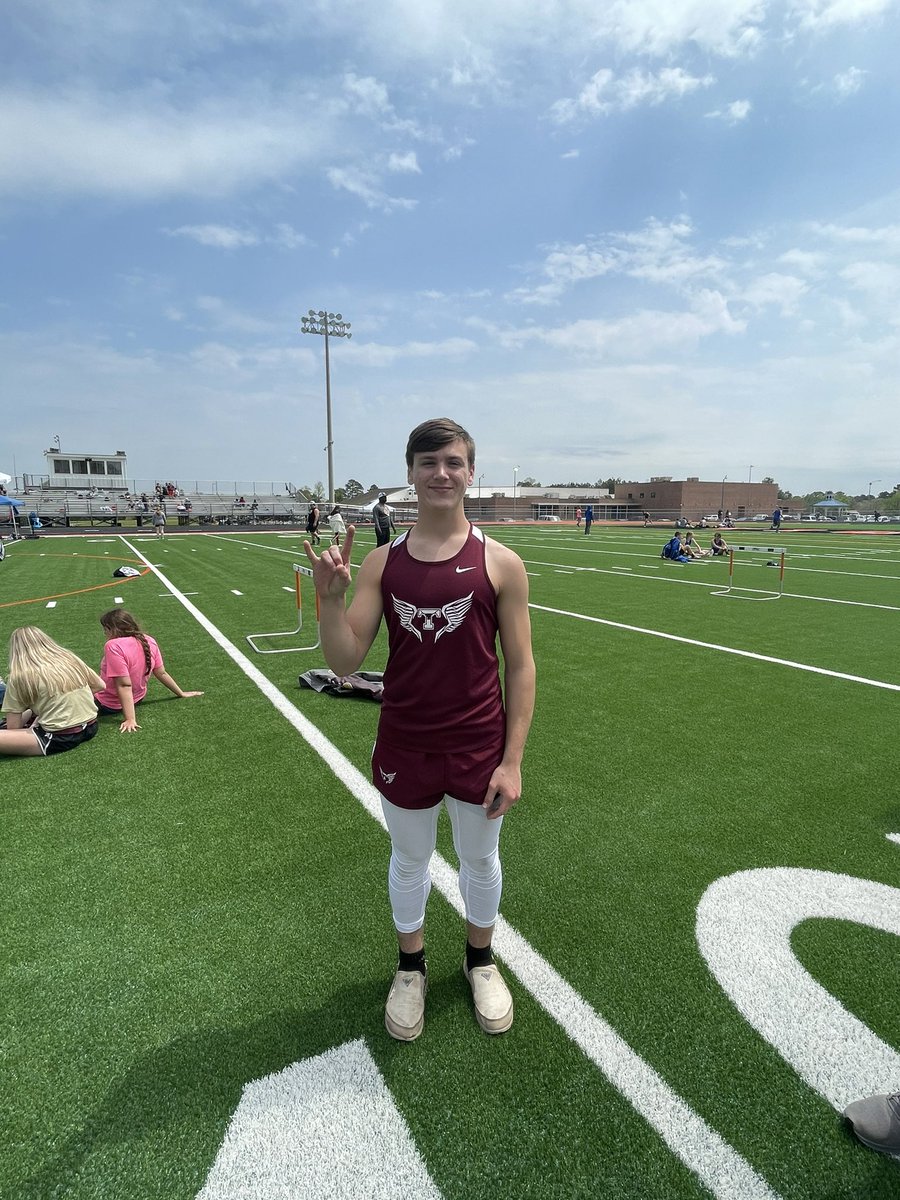 Congrats to Monte Wells on finishing 6th in the pole vault! #OhMonte