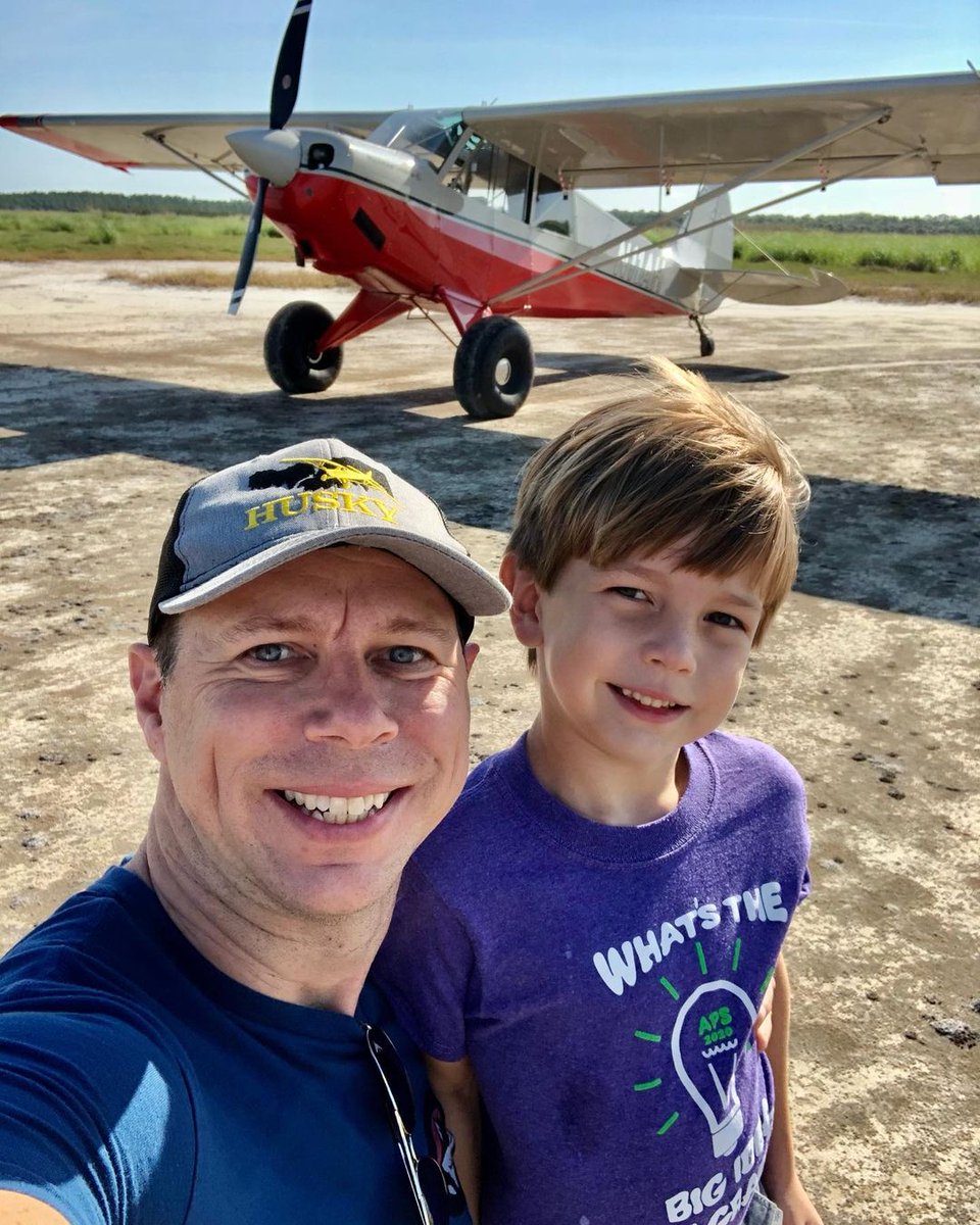 Guys Saturday morning on the sandbars. Kevin Oaks
.

#aviataircraft #husky #aviathusky #dadventures #bushplane #backcountrypilot #floridabackcountry #whyifly #flyraf #flywithaopa #adventure #akbushwheels
