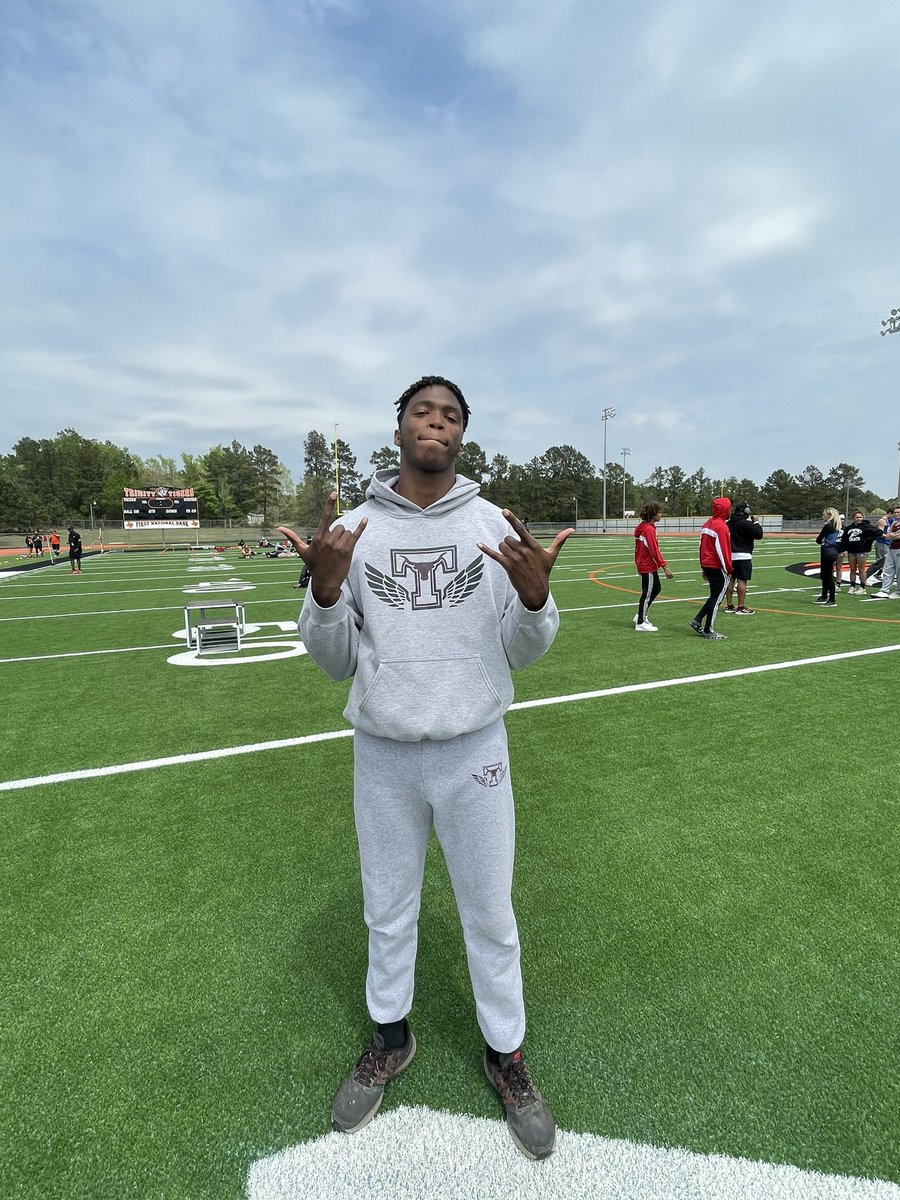 Congratulations to Ajani Bell on finishing 2nd in the long jump at the district meet and qualifying for area! #AllGasNoBrakes