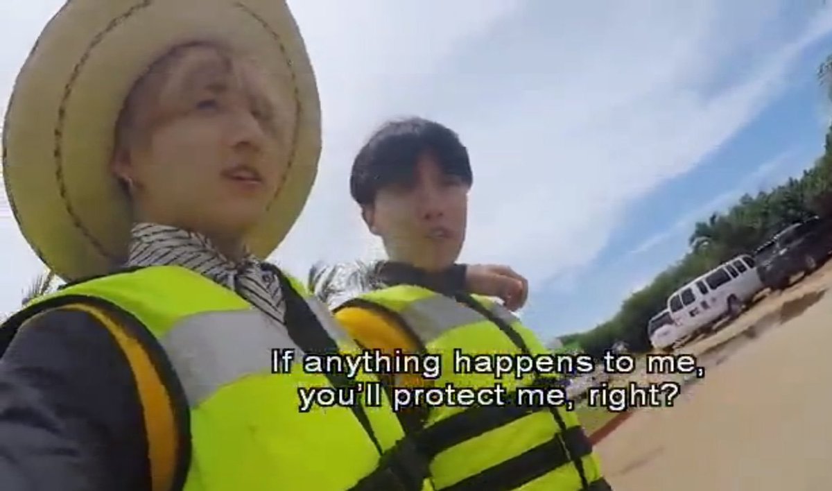 taegitulips's tweet photo. e o jungkook que é o super-herói do hoseok https://t.co/xXT3cWbjjN