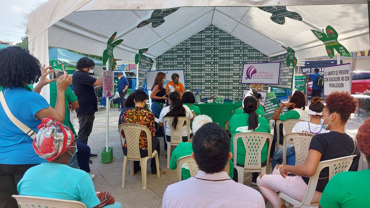 sergiagalvan's tweet photo. En el Campamento en un viacrucis y  acciones ecuménicas @rd3causales #LasCausalesVan https://t.co/wOTsCx182f