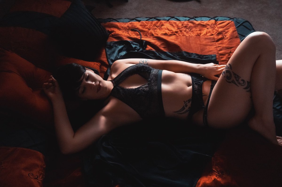 TheSaturnine97's tweet photo. A few snippets from the lastest shoot. ❤️ Thank you to TevShoots on Instagram! https://t.co/LukvGV9ZFm