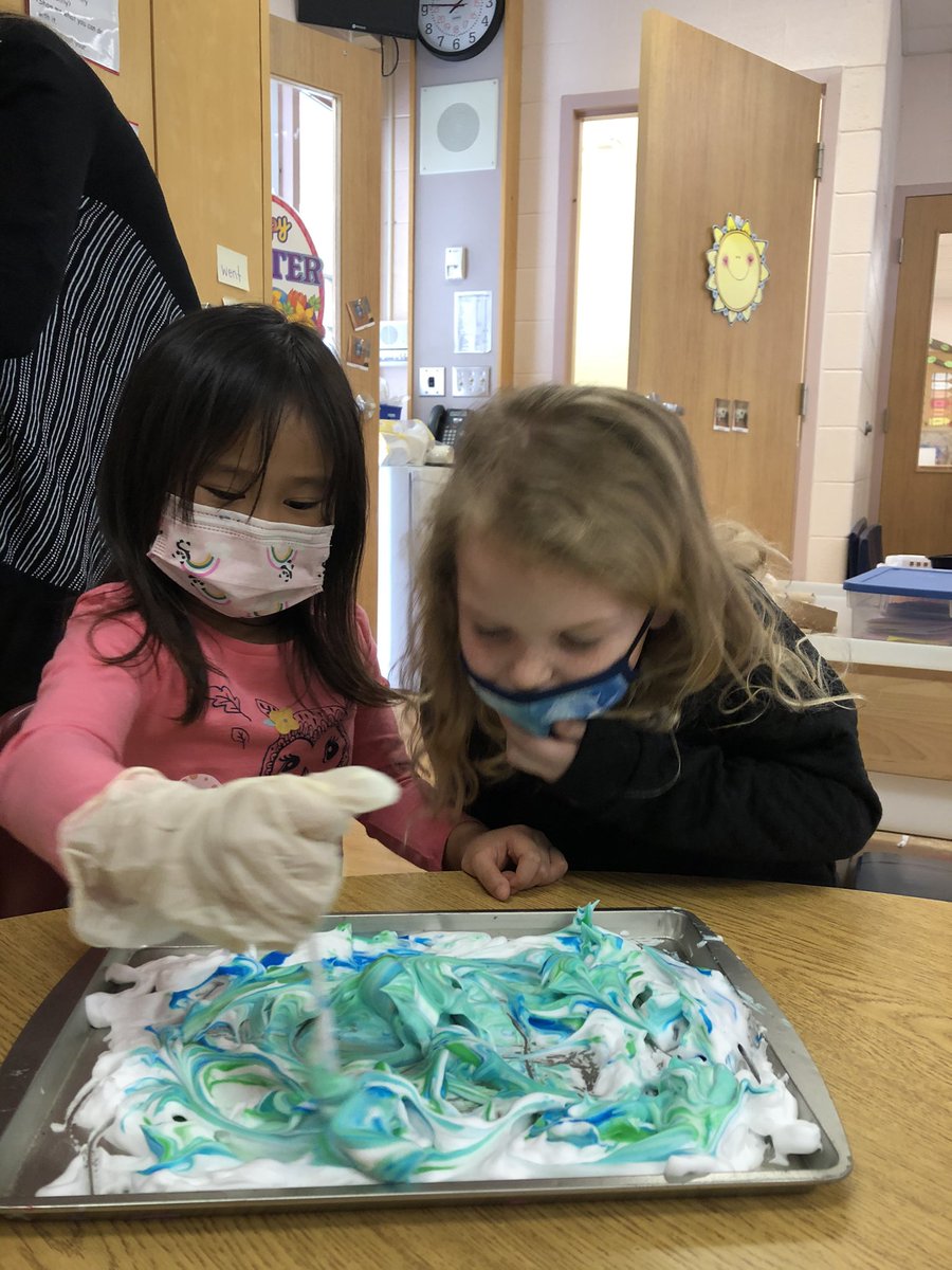 STCKindergarten's tweet photo. Look out Easter Bunny, our tiny timberwolves are taking over! We used shaving cream and food dye to create a colourful design on these eggs. https://t.co/6kLYNHIvmM
