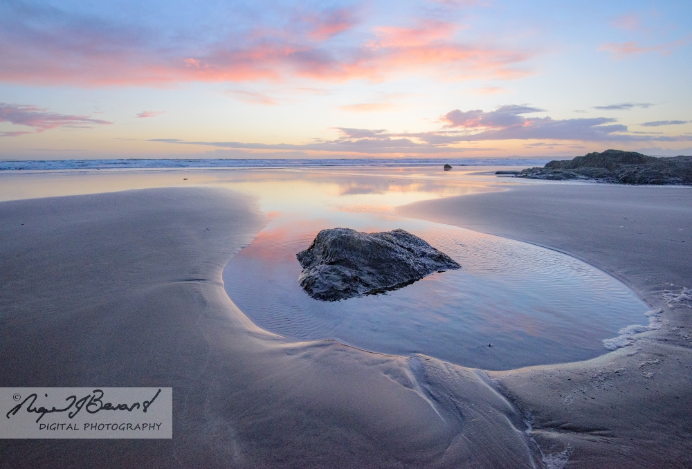 NJBDP's tweet photo. With litter in the news so much lately, please be mindful when visiting our beautiful beaches / beauty spots and take your litter home... even better, if you see any there, take that too, recycle if you can.  Love our environment and it will love you. 🏴󠁧󠁢󠁷󠁬󠁳󠁿❤️ #Pembrokeshire #Wales https://t.co/c9DyRnq80W