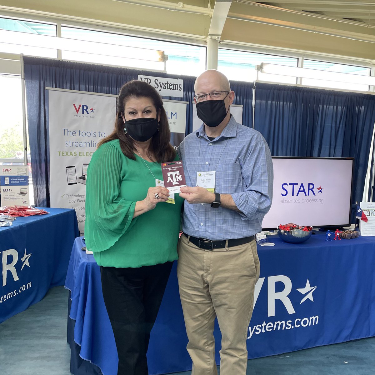 Congratulations Yvonne from Hidalgo County, winner of our door prize drawing at the <a href="/TexasElecAdmins/">Texas EA's</a> conference. 
(Brent definitely picked out that gift card #GigEm)