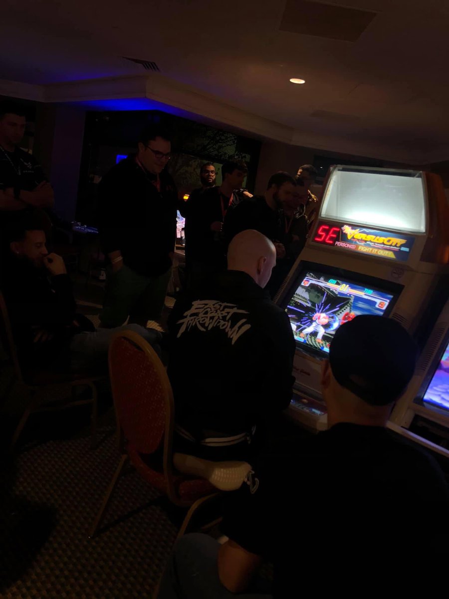 kleverART's tweet photo. 😪 I miss locals #ect2019 #fightinggames #fgc #streetfighter #TEKKEN #MortalKombat #capcom https://t.co/ItvPMSCC9X