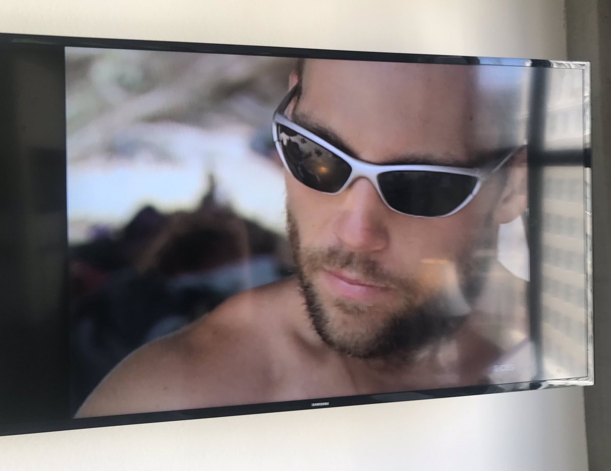 MalcolmWHW's tweet photo. has anyone ever ranked all of the sunglasses from early #Survivor? is anyone willing? because the drip is real and hilarious. https://t.co/KSvfZb6YtP