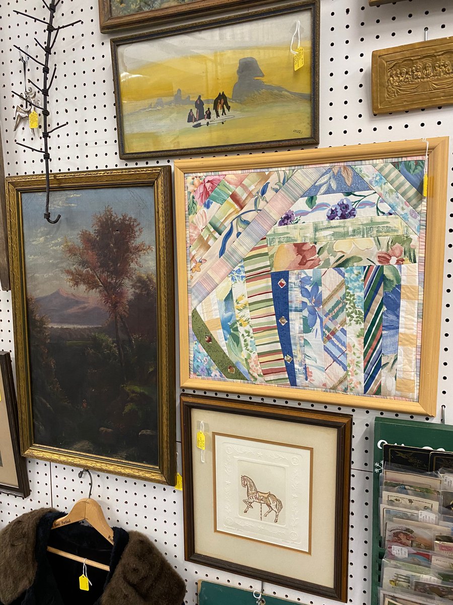 NolaBarger's tweet photo. 🐰SpRiNg &amp; EaStEr🐇                       🌺🐥💐SHOP DEALER 72🐰🌺🐥
      Antiques Iowa Antique Mall
                Story City, Iowa

See something you like, call the mall to purchase.
(515)733-9311

            Open 10-7
🐥Closed Easter Day🐇

right off I-35
Exit 124 https://t.co/RHNJNAxKSH