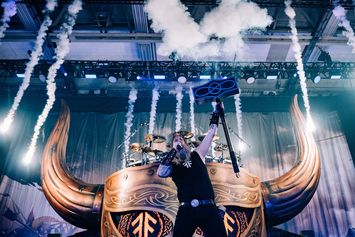 He stands upon the mound. Doesn’t aim the throw, just let’s the hammer fly! ⚡️Photo: <a href="/volcamediauk/">Volca Media</a>