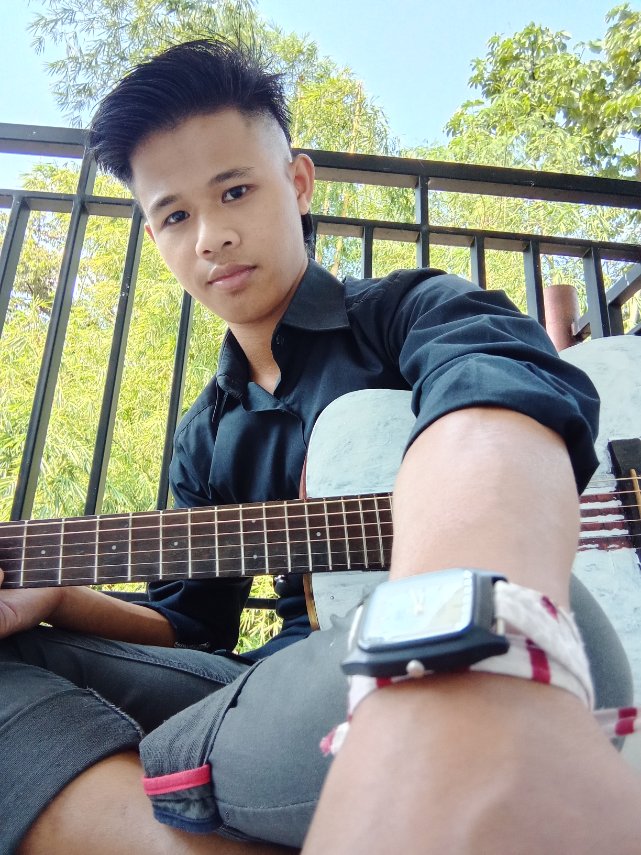 Masih menjalani hari seperti biasa