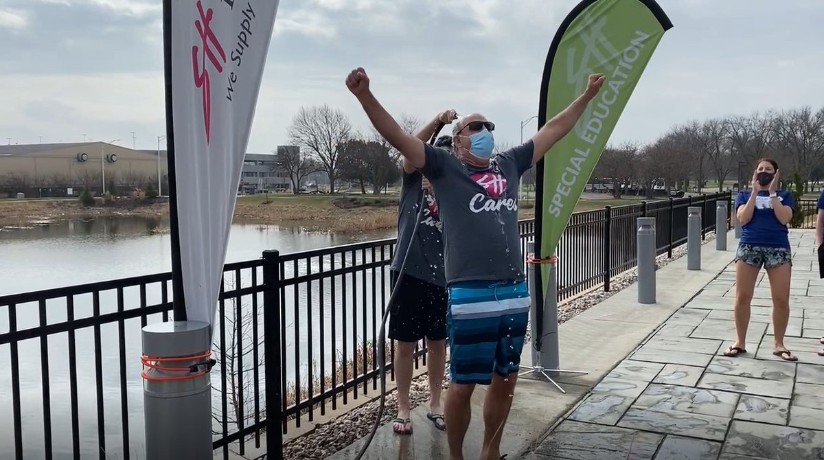 schoolhealth's tweet image. We raised a total of $3,225 for our virtual  #PolarPlunge that took place this past weekend for @SO_Illinois. A big shoutout and THANK YOU to everyone who joined us virtually and in person! @Palos_Sports

ow.ly/rQVr50EdBBg