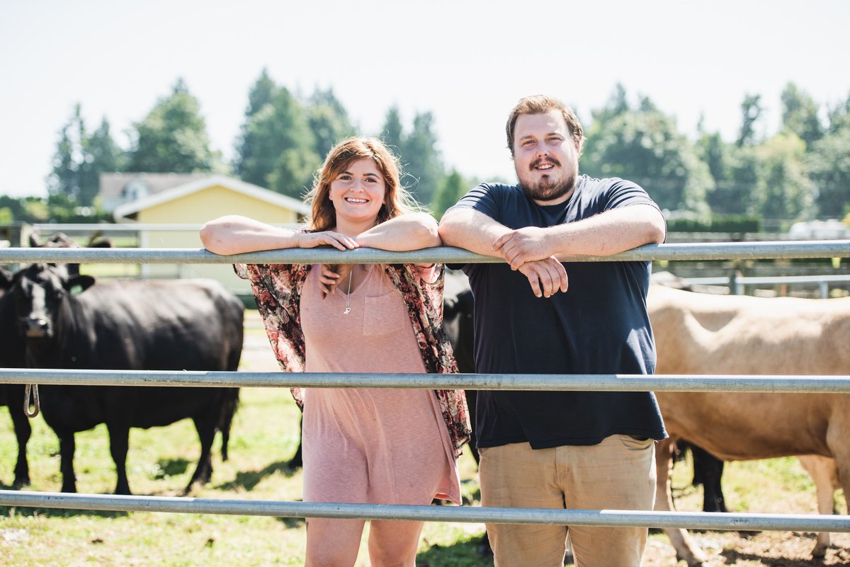 MeatmeCA's tweet image. Head over to our Instagram/Facebook acc to read more about our #BCLocal farmers, ranchers, &amp;amp; orgs. that supply you with our delicious, healthy proteins @MeatmeCA! 𝗧𝗼𝗱𝗮𝘆'𝘀 𝗙𝗲𝗮𝘁𝘂𝗿𝗲: #LentelusFarms, #HappyWanderersCattleInc, and @OrganicOcean