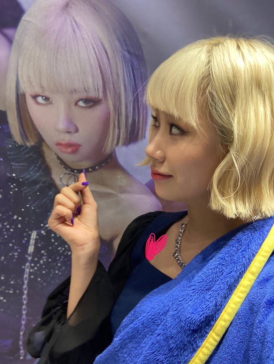 RBW_PURPLEKISS's tweet image. [#도시]
여러분 덕분에 늘 행복해요✌🏼💜