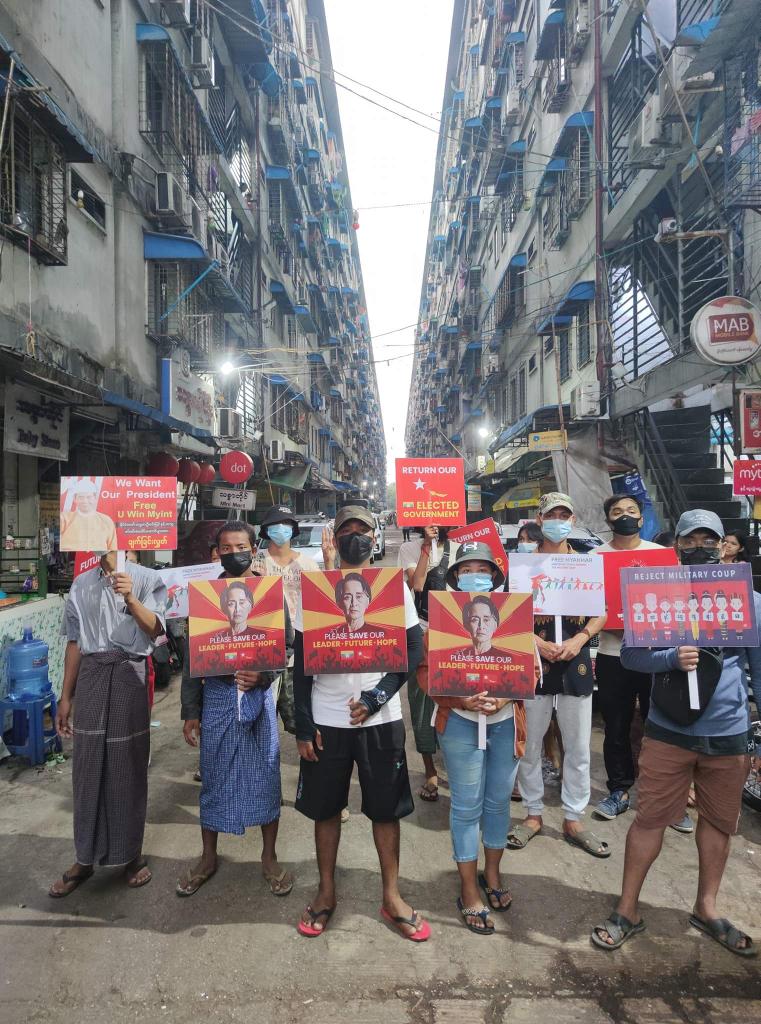 #R2PforMyanmar 
#WhatsHapppeningInMyanmar 
#CivilDisobdeienceMovementMyanmar 
#April1Coup
ဧပရယ်လ ၁ ရက်‌နေ့လူငယ်များရဲ့ အင်းစိန်မြို့နယ် အာရုံဦးသဘိတ်စစ်ကြောင်း။
ရန်ကုန် (အင်းစိန်) April 1