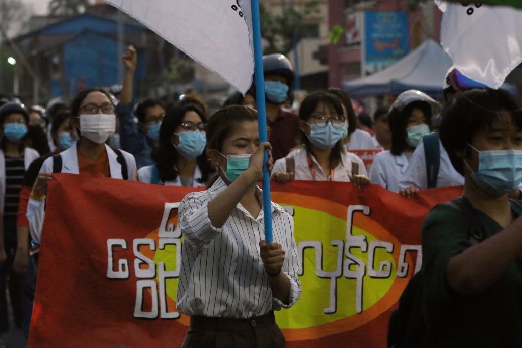 MayMon51753627's tweet photo. Today's Spring Revolution from Mandalay Medical Team. We'll take back our freedoms and our democracy with our unity power.✊✊✊

SUPPORT FEDERAL ARMY
#WhatsHappeningInMyanmar
#Apr1Coup https://t.co/u95Cvk8frY