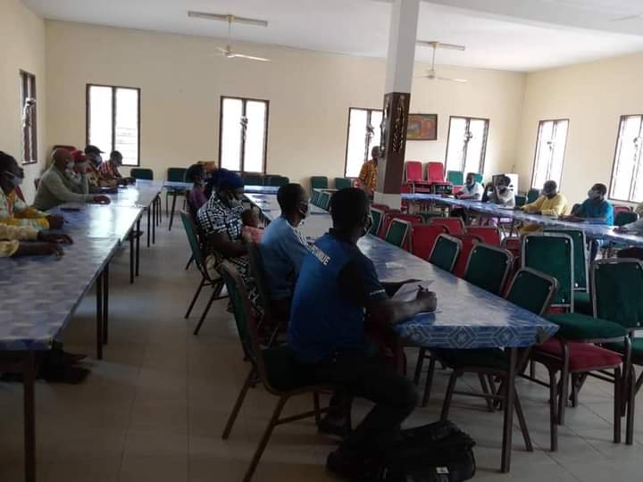 ND4NPC's tweet photo. We equip 20 agricultural producers from Assilassimé in #Togo to choose #agroecology to make profitable not only their agricultural activities but also to produce &amp; consume healthy through practical exercises, video projections, guided tour 
#NewDealForNature
#ForNature &amp; #climate https://t.co/zqa1p51ij3