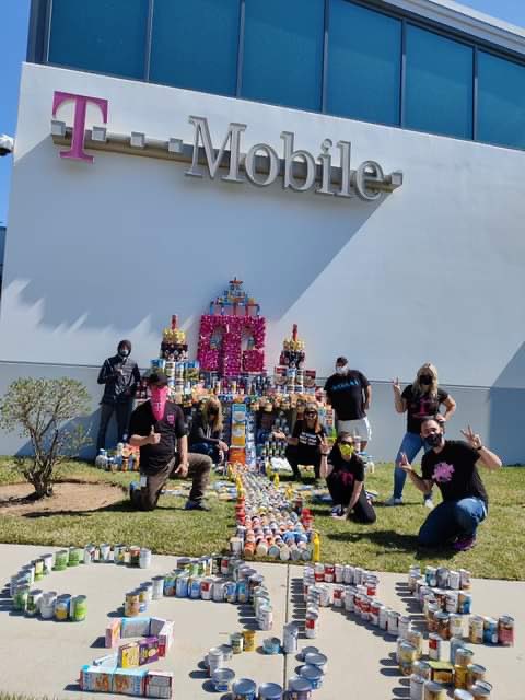 caseyramirez85's tweet photo. Meridian’s APAN hosted our 1st ever #marchforhunger canned food drive! In a WFH environment we collected over 2000 items for @BoiseRescue to help feed families across the Treasure Valley!! 🏰 #208TmoCares #DiversityandInclusion #208bptw @TheJasonLee1 https://t.co/87uK80f2hD