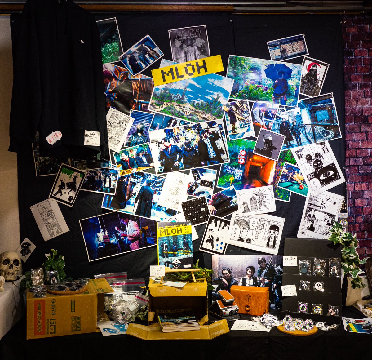GalleryArtsoup's tweet photo. アートスープ本日もオープンしました、今日はいよいよ #エイプリルフール ですね！
ウソがテーマの展示会 #フェイカー展2021 本日も開催中です。ぜひお出かけくださいませ。 https://t.co/uzhAeVQtB6