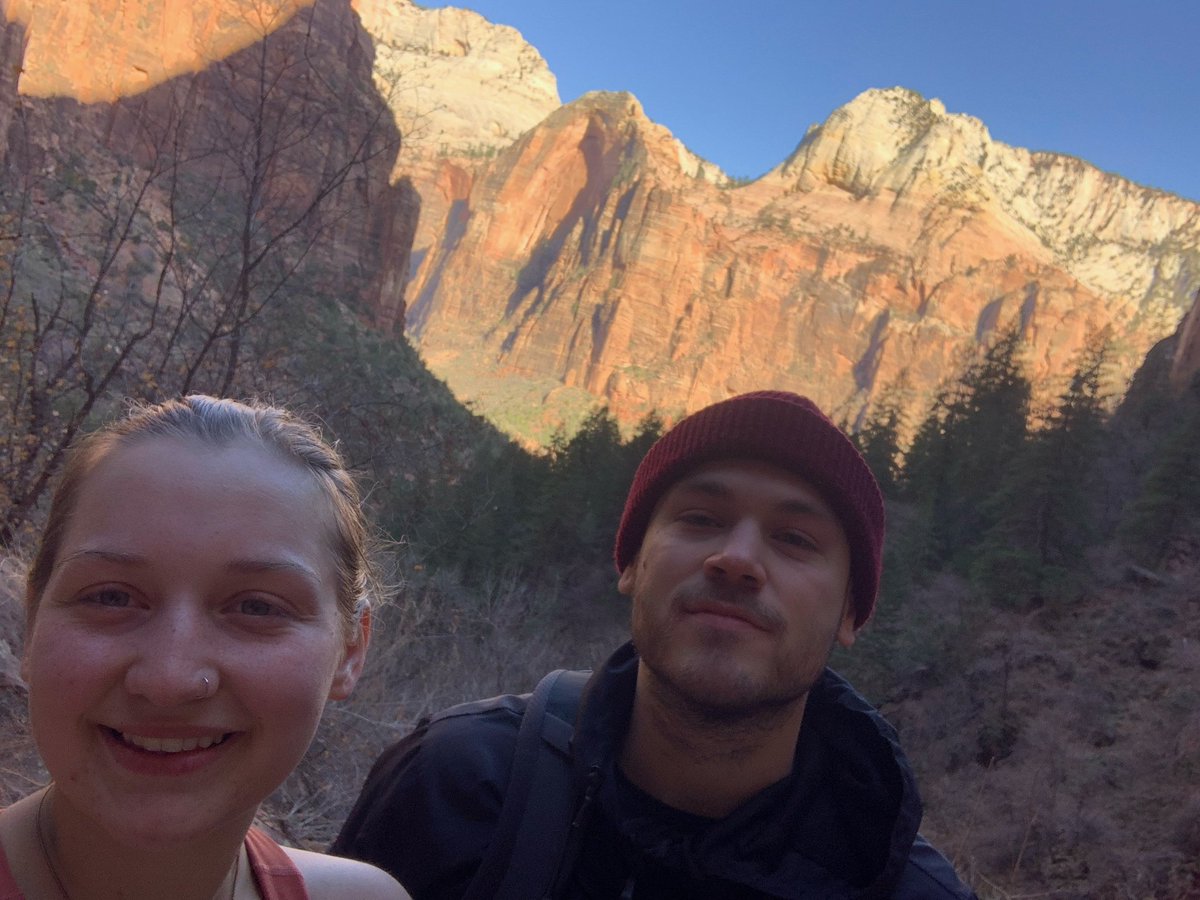hi twitter. just wanted to pop in to let yall know im still kickin. this is my sister and i today at zion national park in utah. hope you're all doing really great.