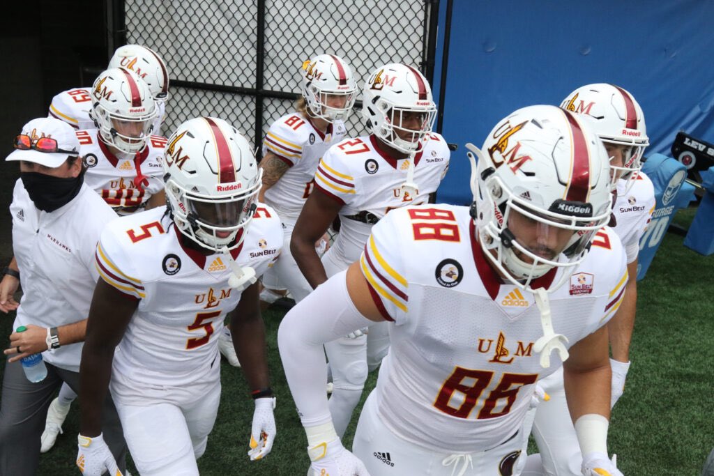konamoore2's tweet photo. After a great conversation with @CoachXBrew @Coach_Pagano I am blessed to receive my 3rd D1 offer to the University of Louisiana-Monroe 🦅 #warhawks https://t.co/gSLuvyIDOM