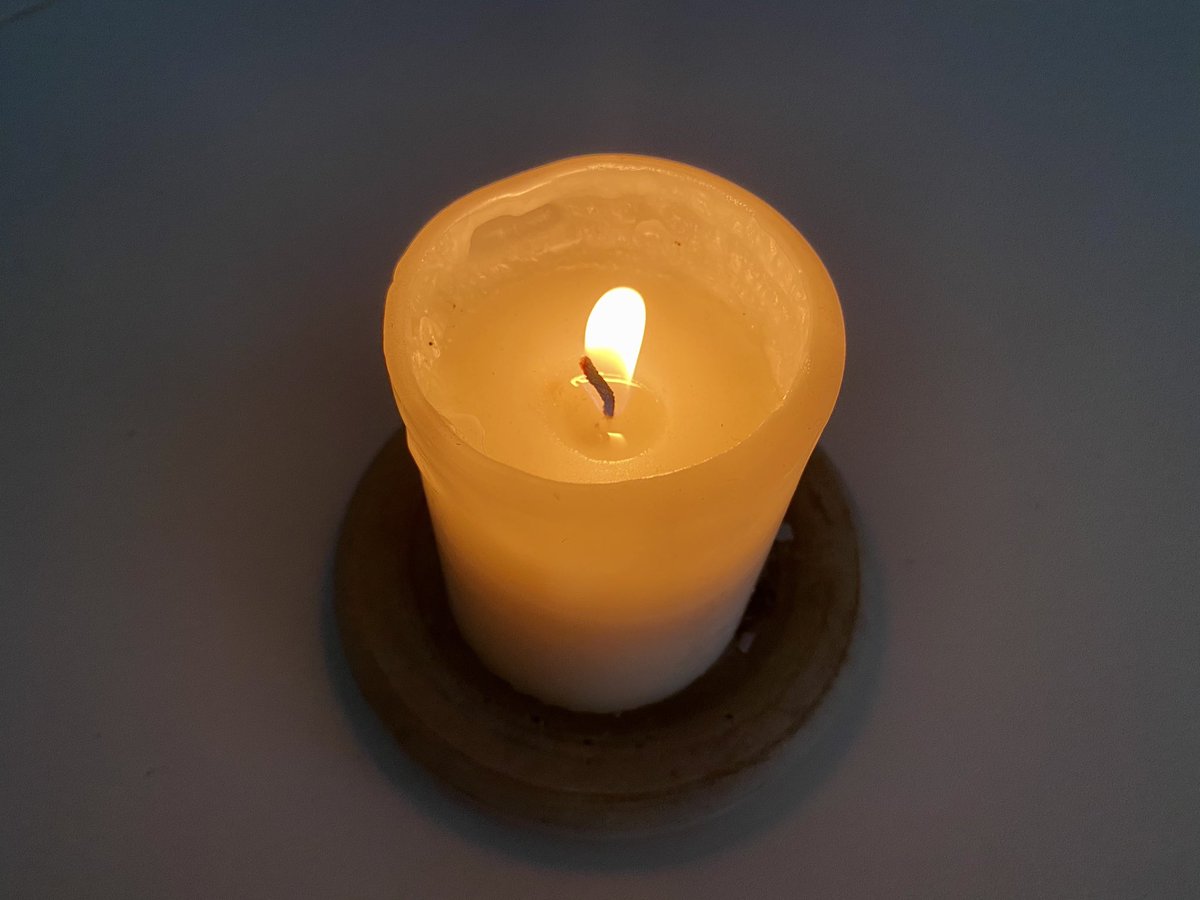 norwayinmyanmar's tweet photo. Today we are observing one minute of silence for the victims of the coup.

အာဏာသိမ်းမှုကြောင့် ထိခိုက်ခံစားရသူတွေအတွက် ကျွန်မတို့ ဒီနေ့ တစ်မိနစ် ငြိမ်သက်ပြီး ဆုတောင်းပေးနေကြပါတယ်။ https://t.co/YNYhXPn8SK