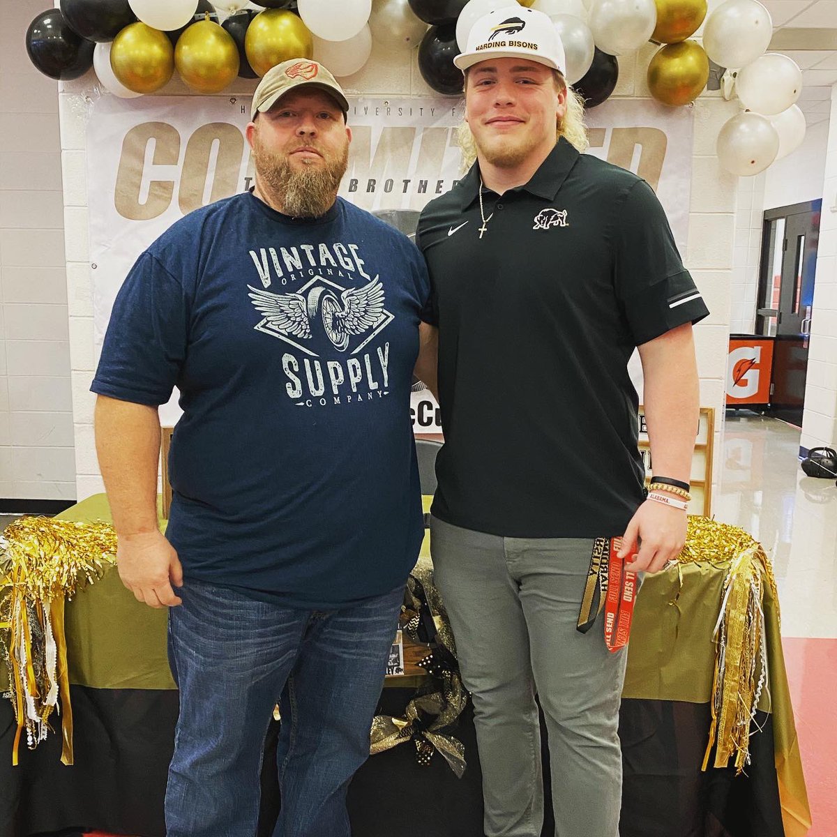 CoachCannonM's tweet photo. Officially a Bison! 🦬 #ag2g https://t.co/63nP2aBSwP