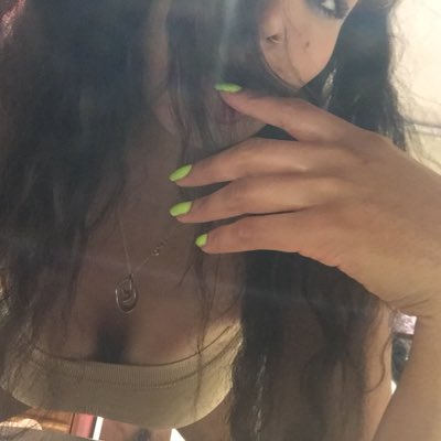 #NewProfilePic https://t.co/uCKlU6cXiW<a href="/tag/newprofilepic"class="tags">#NewProfilePic</a>