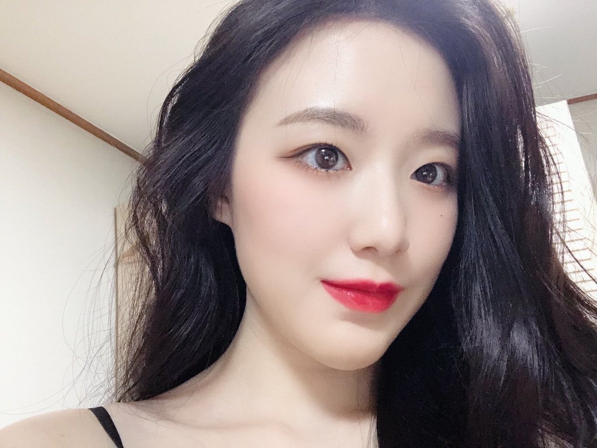 bearsyuqi's tweet photo. eu te amo shuhua eu te amo https://t.co/iTrpVO4VgM