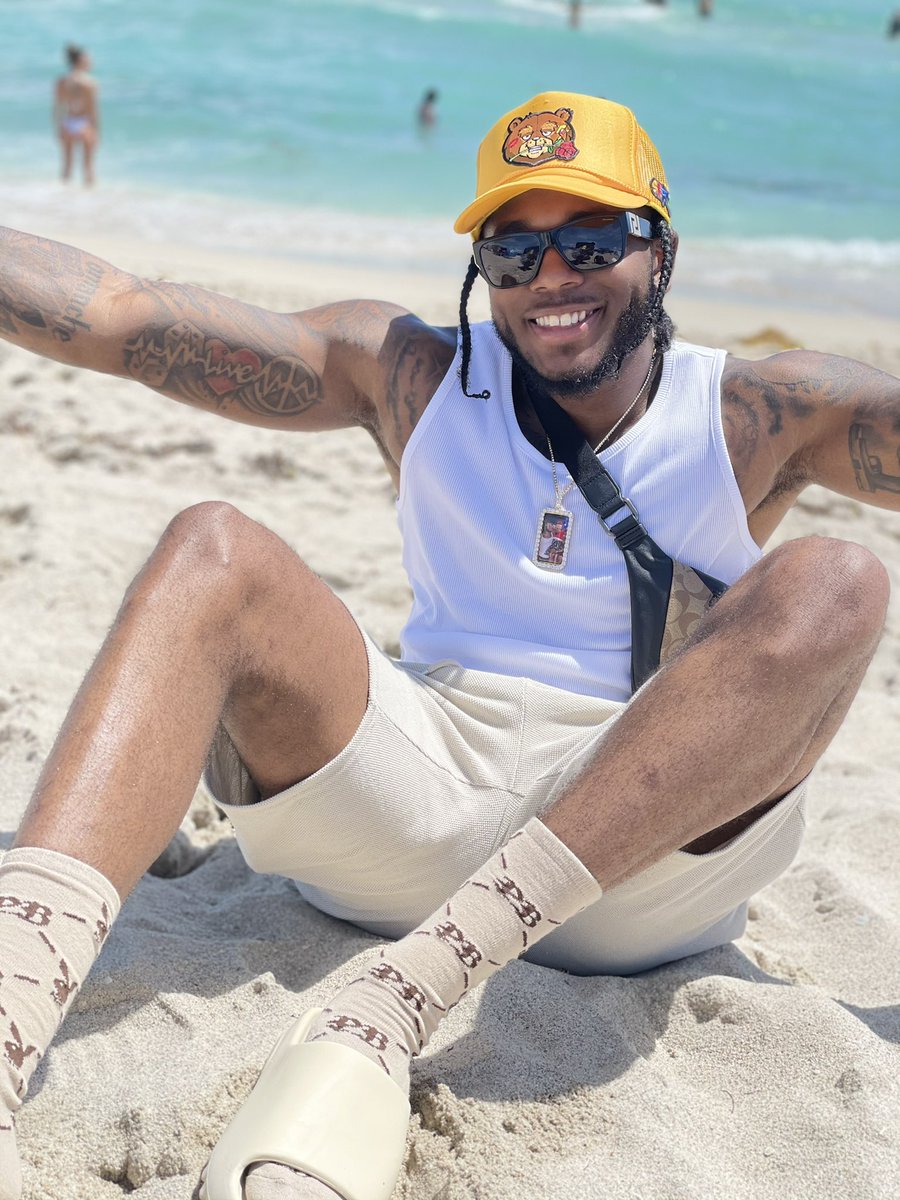 DaSmooveLife's tweet photo. Late Uploads From Miami ☀️#SmooveLife https://t.co/ym6z8d4PxJ