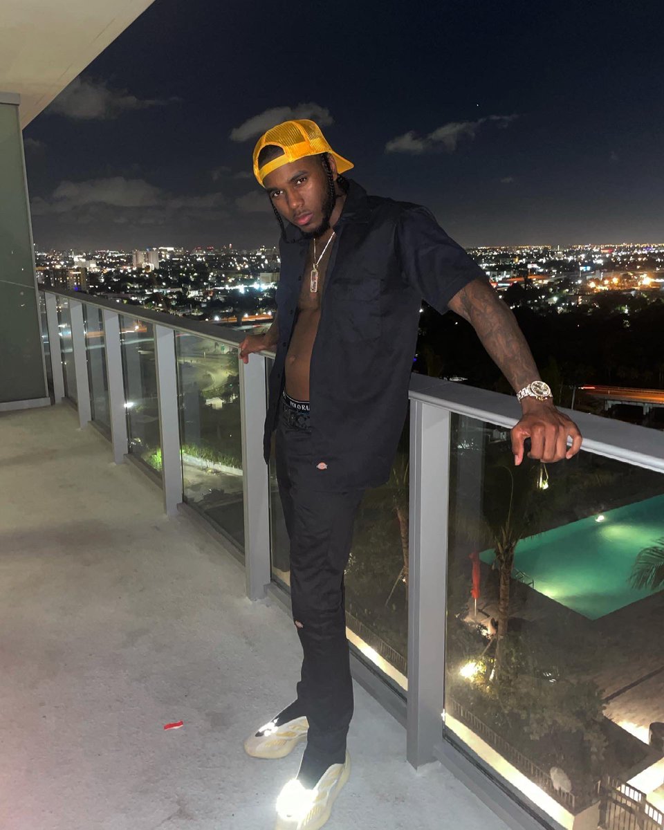 DaSmooveLife's tweet photo. Late Uploads From Miami ☀️#SmooveLife https://t.co/ym6z8d4PxJ