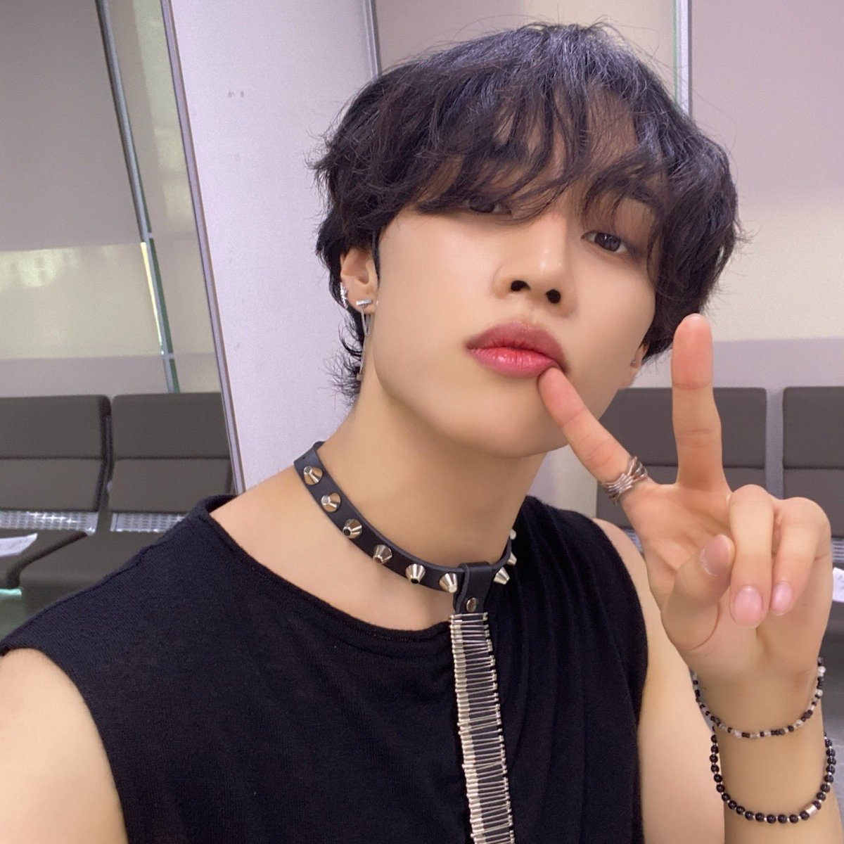 thinking about sunwoo  
#sunwoo #ksw #THEBOYZ