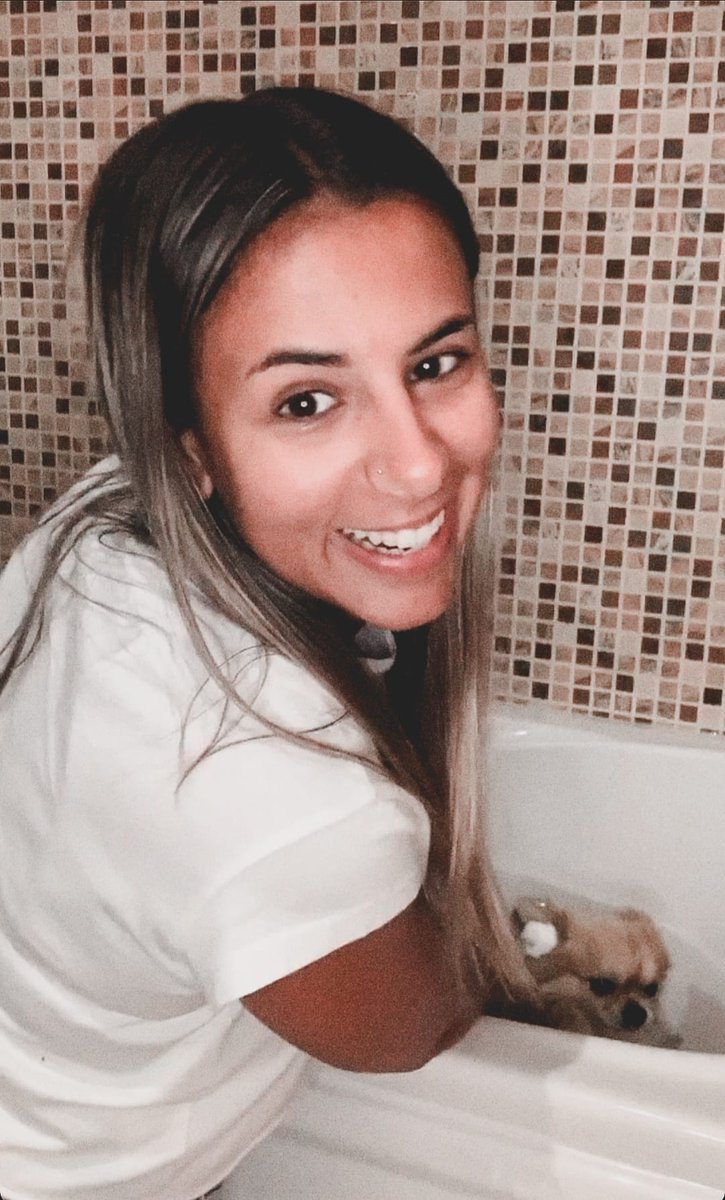Estou tão soft com estas fotos que tirei 🥺 <a href="/joana_bboficial/">rainha de cascais🍸</a> #bbtvi