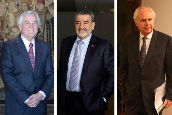 DFinanciero's tweet photo. 📌 ADELANTO DF | 🔑 #DFULL Angelini y Luksic logran ganancias en matrices, que suman US$ 476 millones https://t.co/31tWyayC98 https://t.co/rtFdEzyJUK