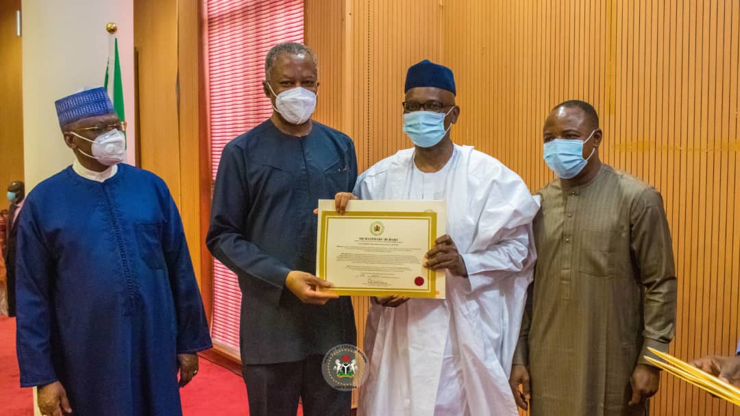 GeoffreyOnyeama's tweet photo. Presented Letters of Credence to 22 more career and non career Ambassadors-designate, making a total of 47 so far. The remaining Letters will be presented as soon as the Agrèment from countries of assignment are received. https://t.co/ZLcSHDA61M