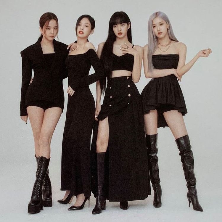 krabbit_news's tweet photo. [INFO]📊 

@BLACKPINK fue el grupo de mujeres más buscado en MelOn en marzo de 2021 con más de 640.000 búsquedas. 👏🏻💗

#BLACKPINK #MELON #kpop https://t.co/mCAKid3FZu