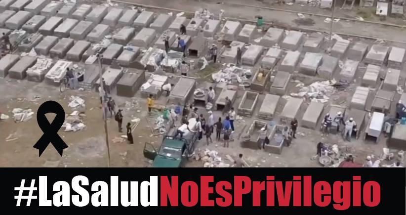 HugoQuirozPA's tweet photo. #LaSaludNoEsPrivilegio Se vacunan solo los amigos de Lasso y Moreno, nuevamente crecen los número de contagios y la gente sigue muriendo por falta de atención médico. La salud es un derecho, no un privilegio de quienes pueden pagar. https://t.co/cBtkcCHLcp